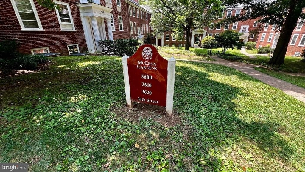 3610 39th Street Nw - Photo 1