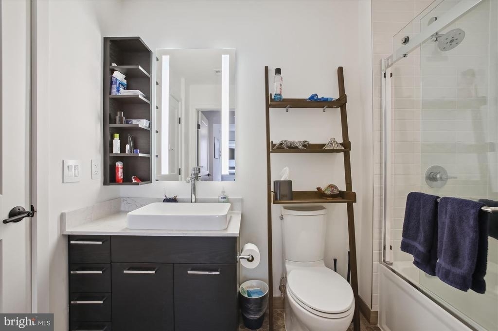 70 N Street Se - Photo 22