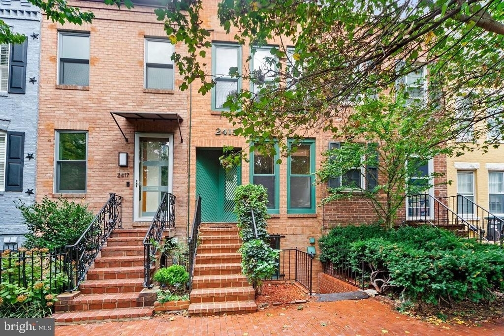 2415 I Street Nw - Photo 22