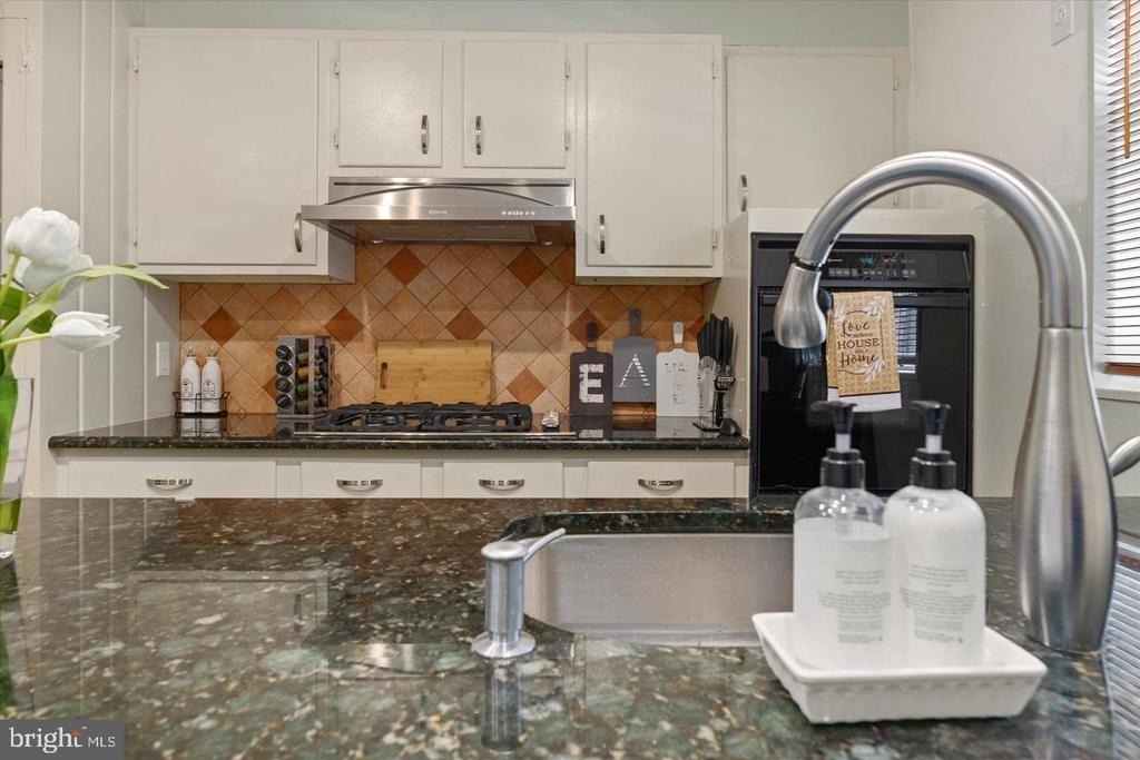 2415 I Street Nw - Photo 53