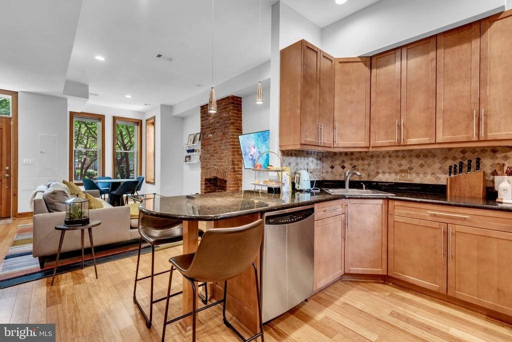 1810 6th Street Nw - Photo 16