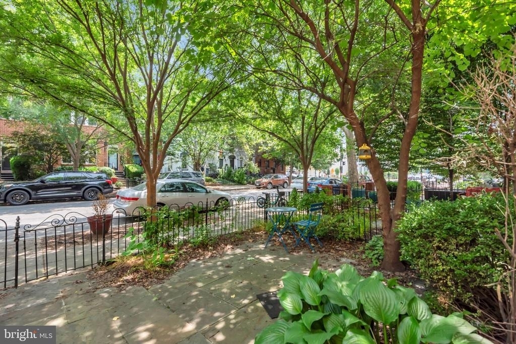 1810 6th Street Nw - Photo 4
