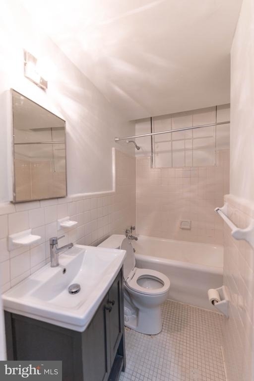 2032 Belmont Road Nw - Photo 14