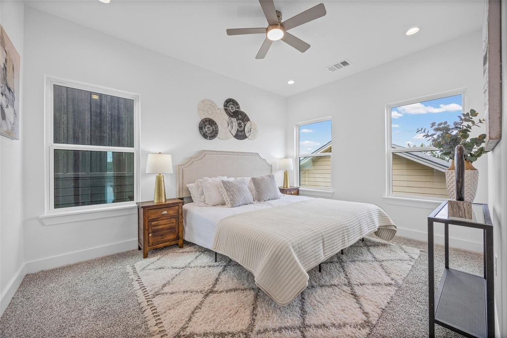 7310 Carver Ave - Photo 19