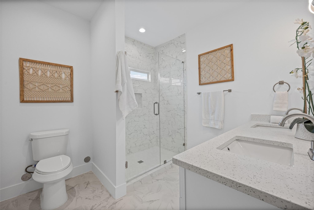 7310 Carver Ave - Photo 17