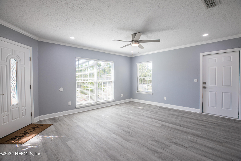 185 Donner Road - Photo 4