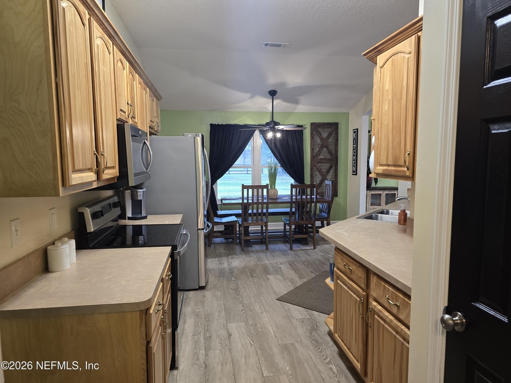 906 County Road 217 - Photo 5