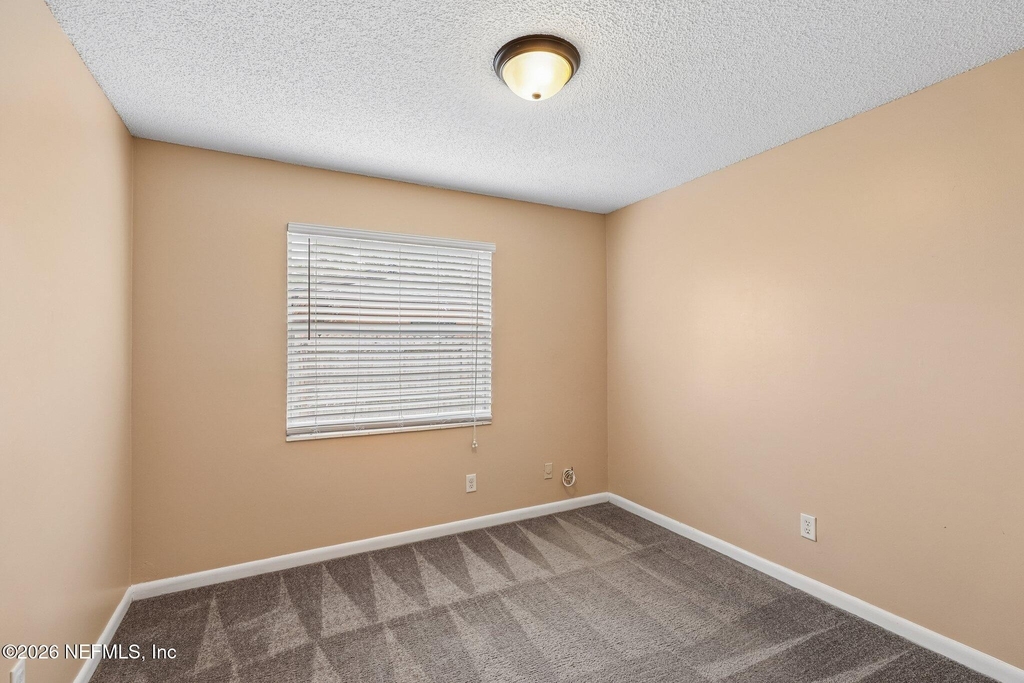 8364 Pointer Drive N - Photo 27