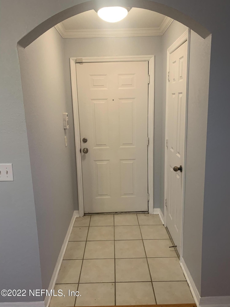 7800 Point Meadows Drive - Photo 7