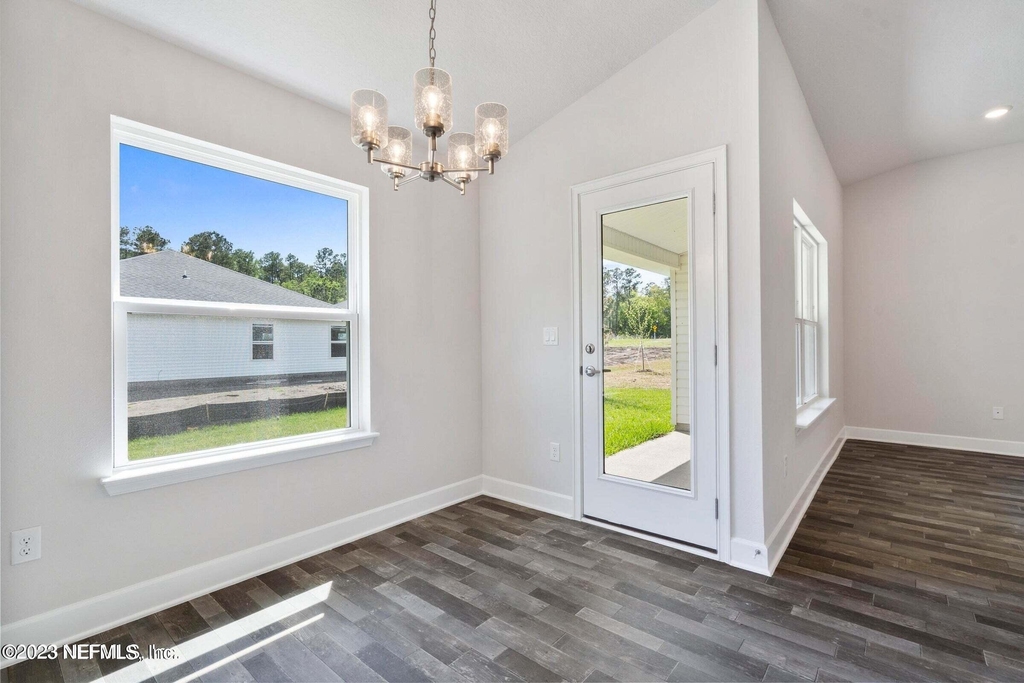 7818 Oklahoma Street - Photo 4