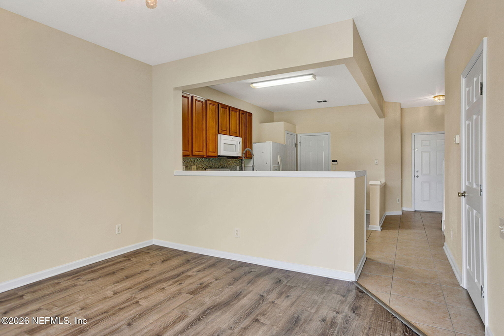 7518 Red Crane Lane - Photo 8