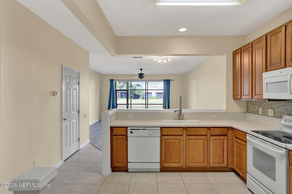 7518 Red Crane Lane - Photo 2