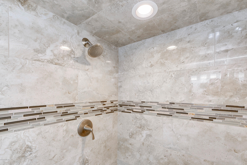 411 1st Street S - Photo 11