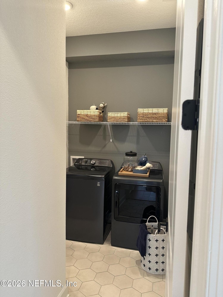 11325 Catalyst - Photo 17