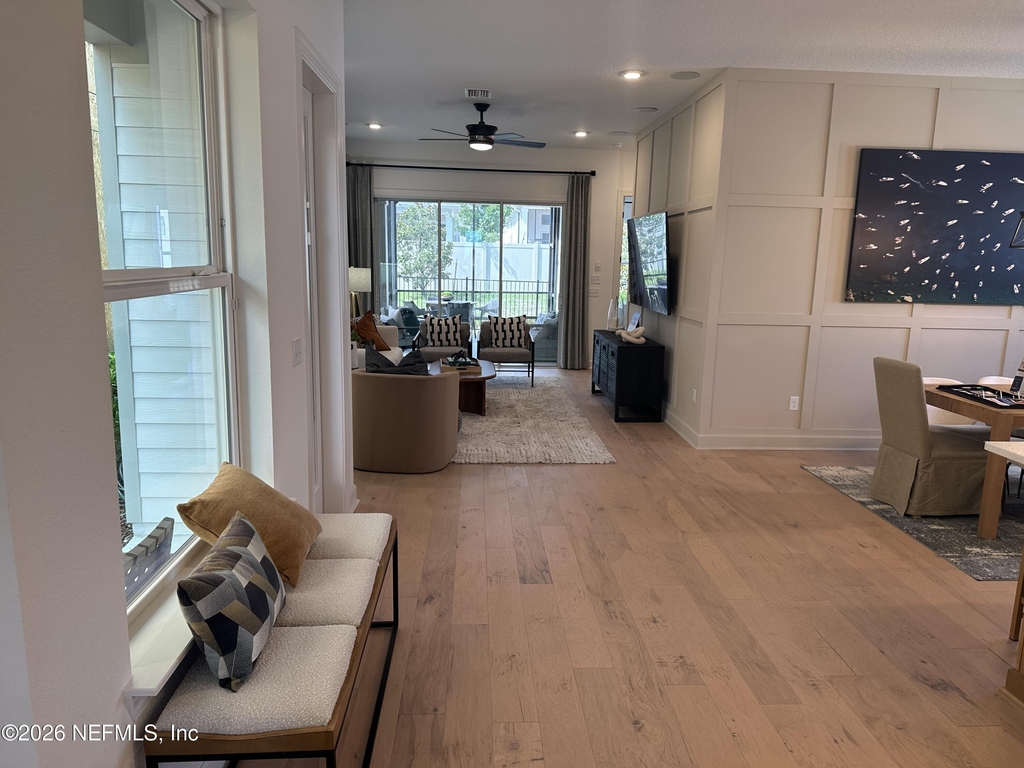 11325 Catalyst - Photo 2