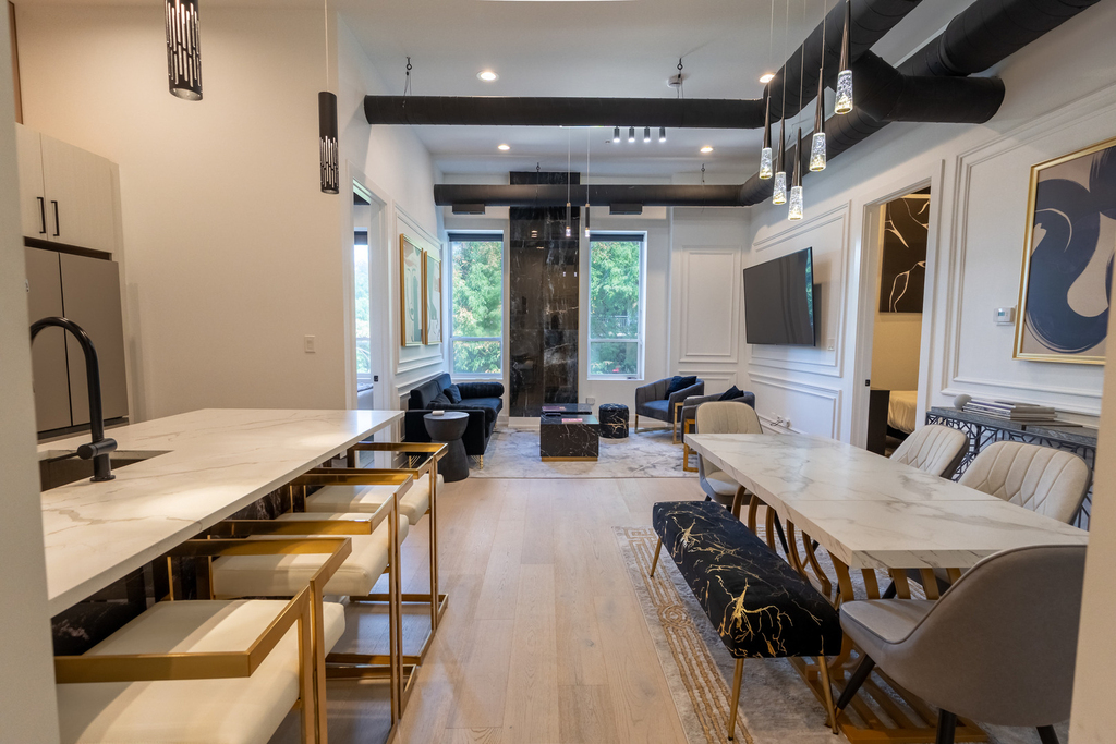 77 W Chestnut Street - Photo 1