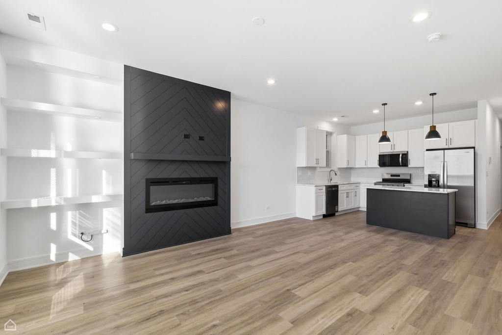 4739 S Indiana Avenue - Photo 12