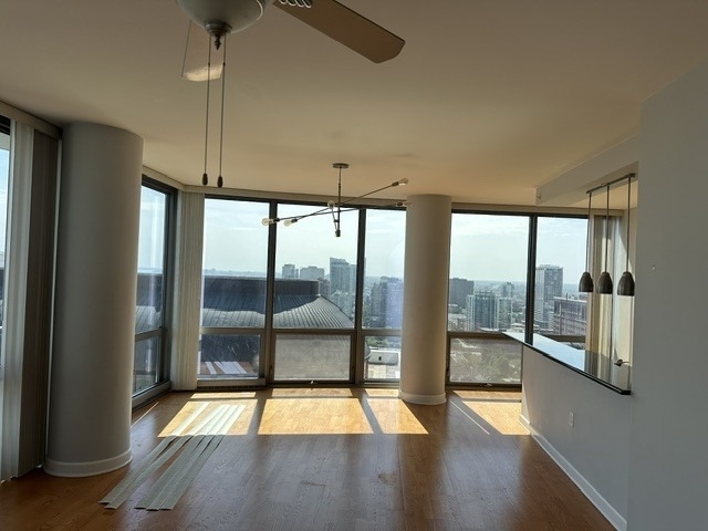 1235 S Prairie Avenue - Photo 4