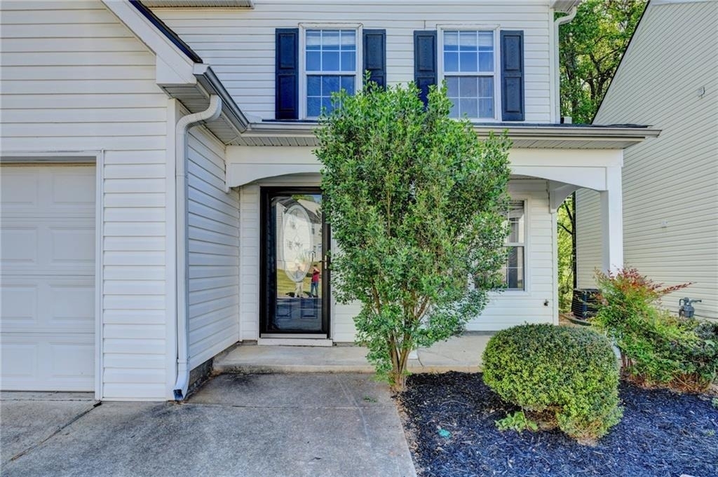 240 Springbottom Court - Photo 1