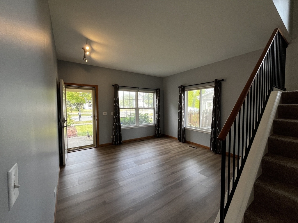 2828 Alameda Court - Photo 7