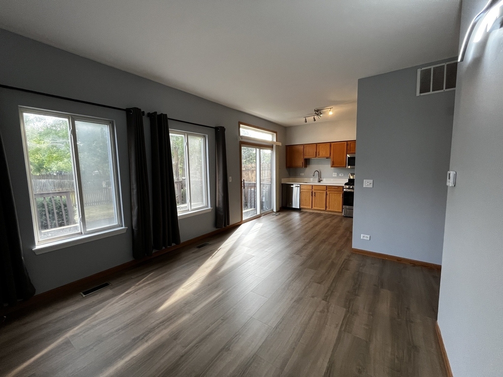 2828 Alameda Court - Photo 5