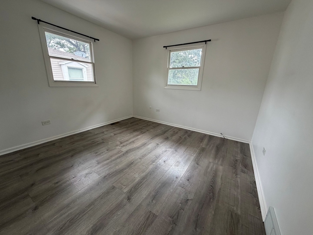 2513 Western Avenue - Photo 6