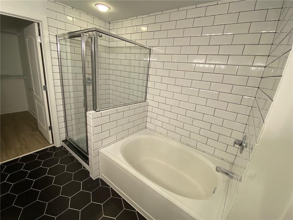 390 17th Street Nw - Photo 22