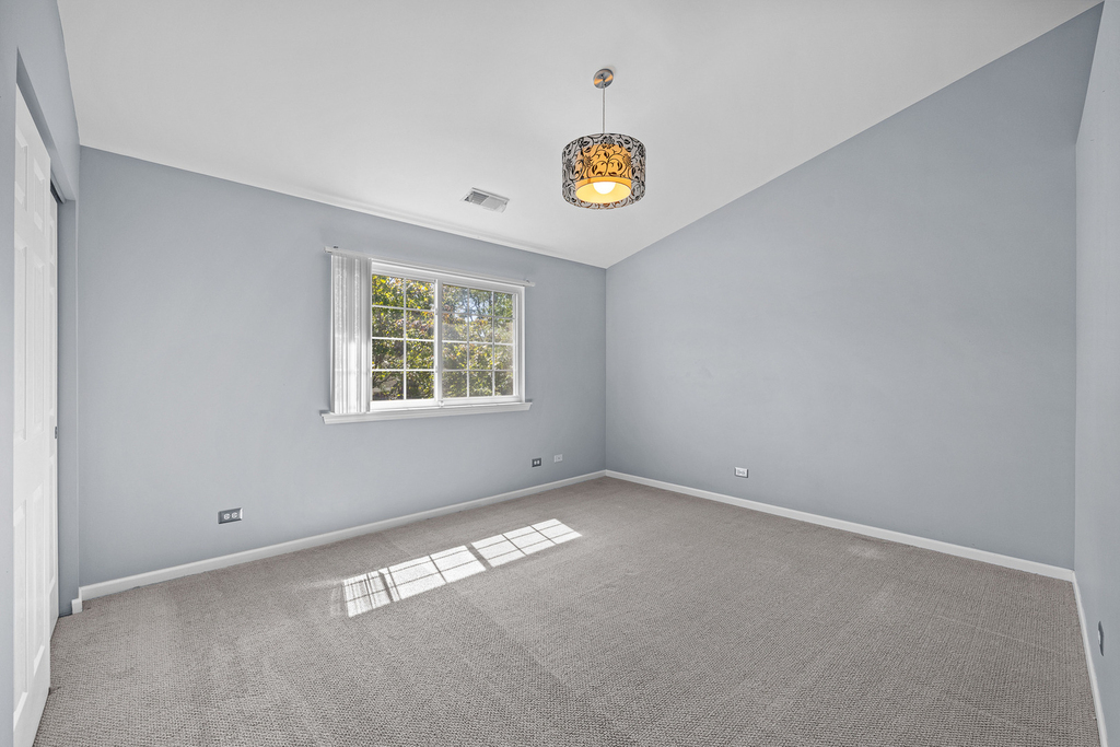 120 Polaris Drive - Photo 8