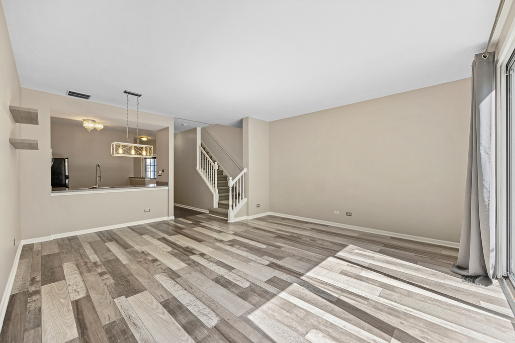 120 Polaris Drive - Photo 1