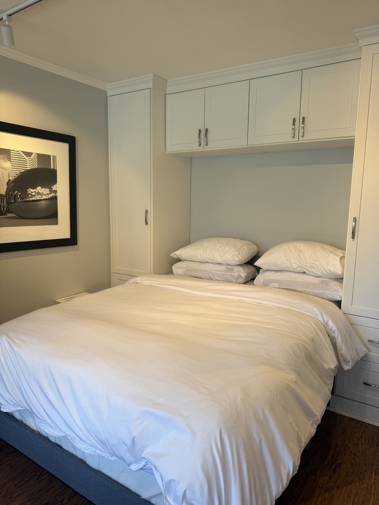 33 W Delaware Place - Photo 5