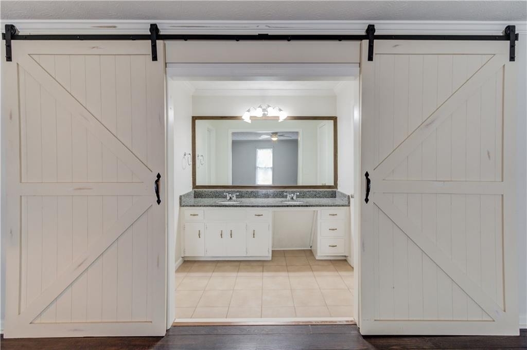 4905 Wade Valley Way - Photo 20