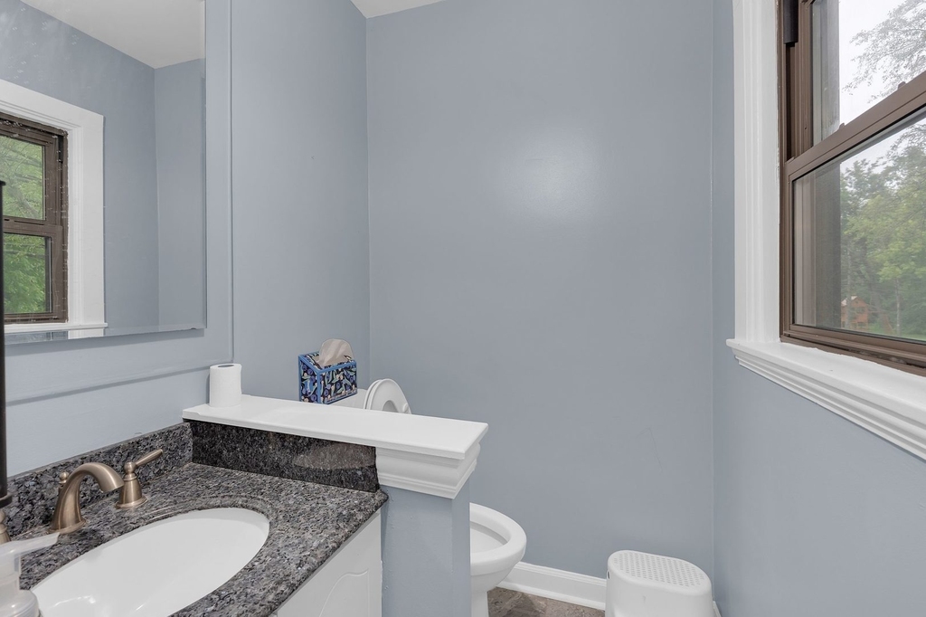 2330 Coach Road - Photo 5