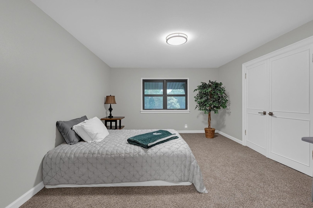 2330 Coach Road - Photo 11