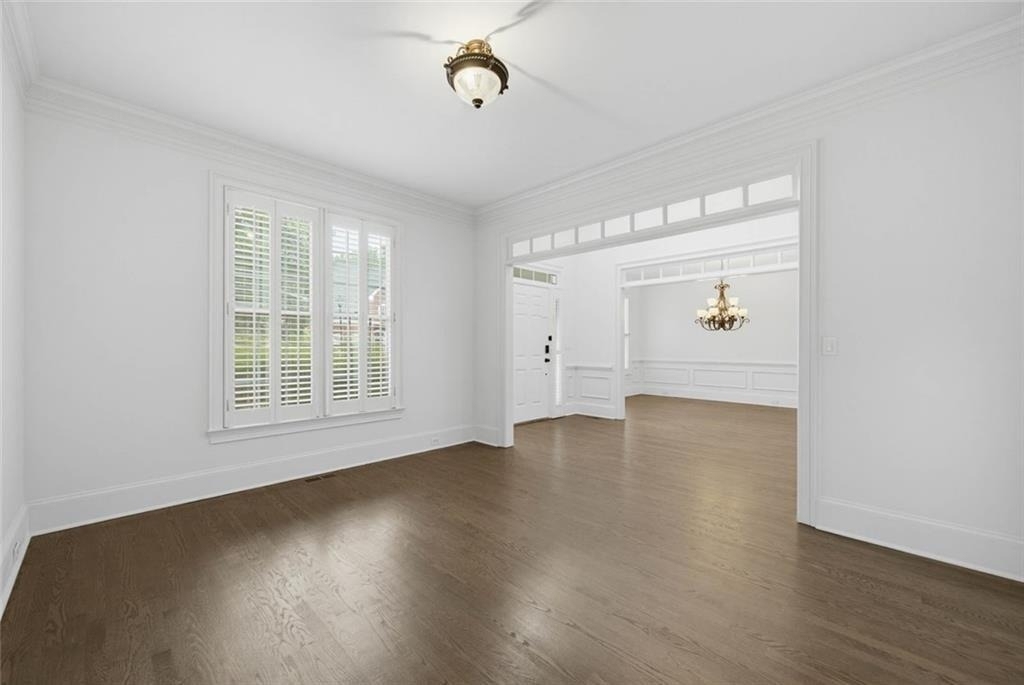 735 Westwind Lane - Photo 4