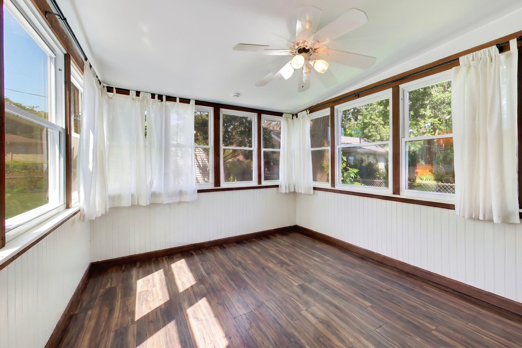8326 Kostner Avenue - Photo 18