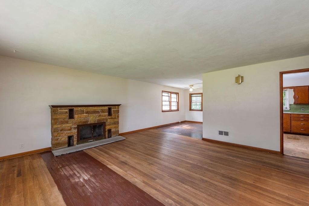 618 N Oplaine Road - Photo 4