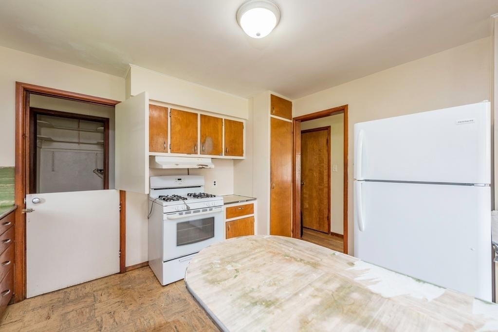 618 N Oplaine Road - Photo 12