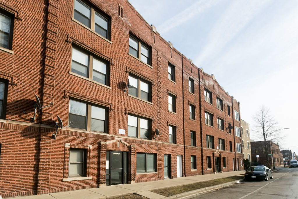 3243 N Damen Avenue - Photo 0