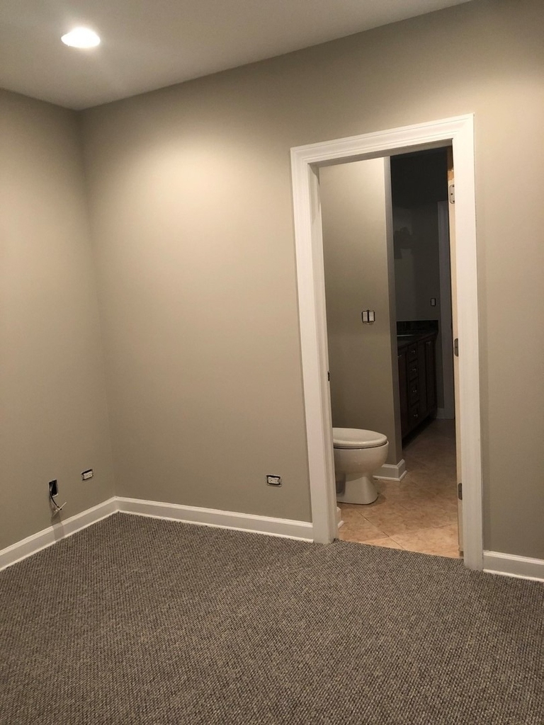 2215 W Monroe Street - Photo 4