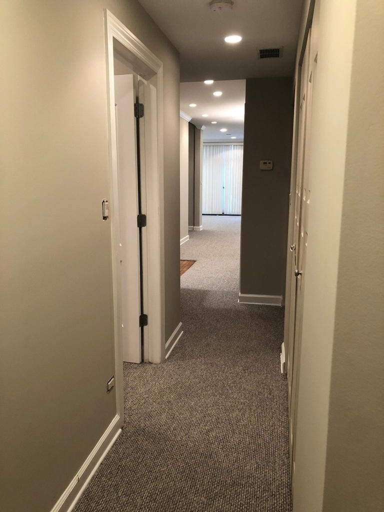 2215 W Monroe Street - Photo 8