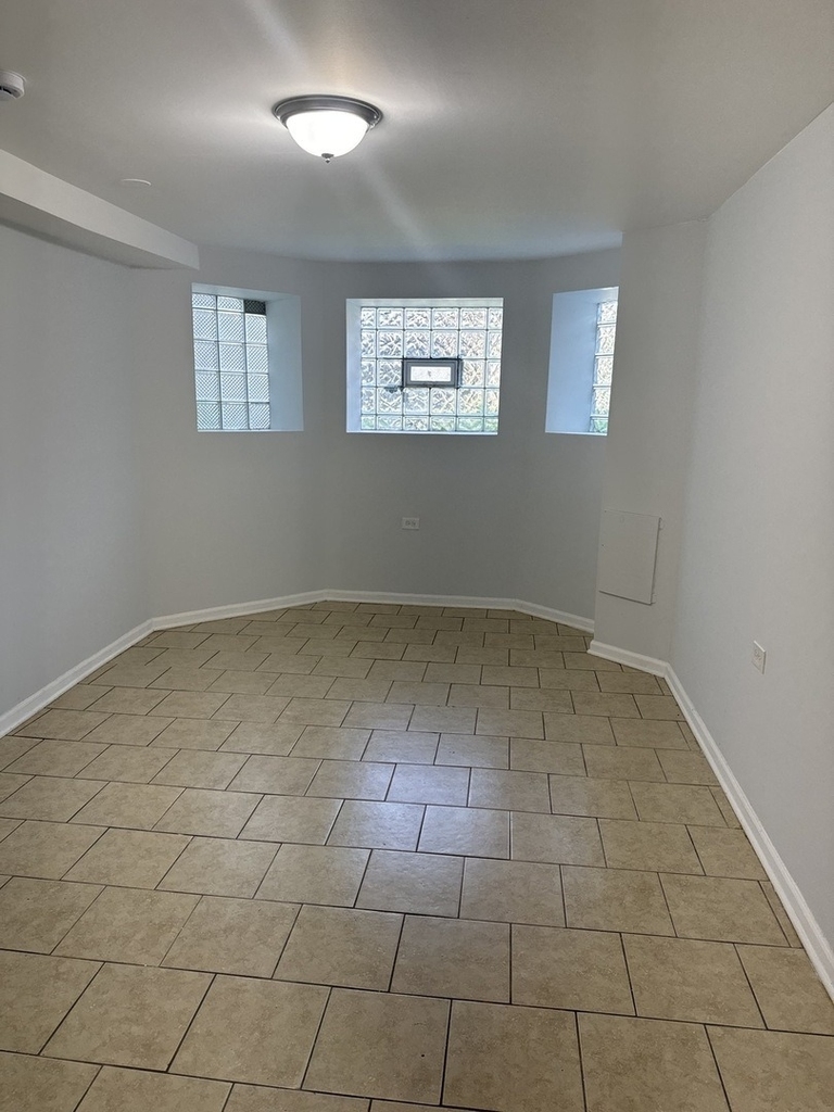 6344 S Eberhart Avenue - Photo 12