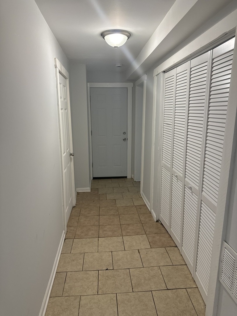 6344 S Eberhart Avenue - Photo 14