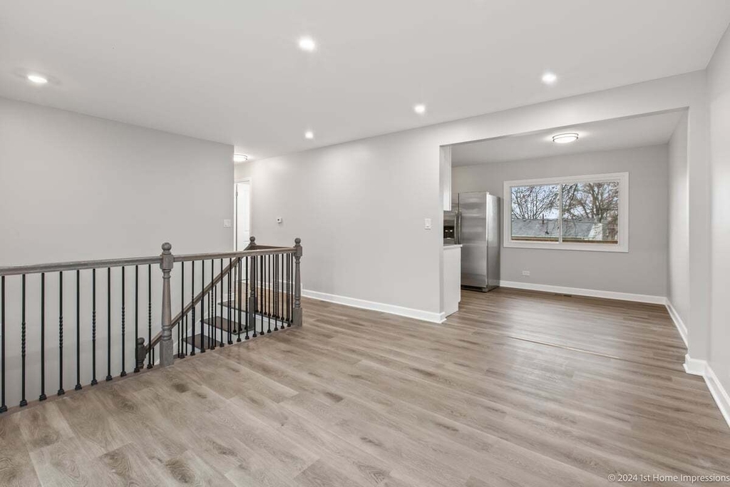 741 Yates Avenue - Photo 2