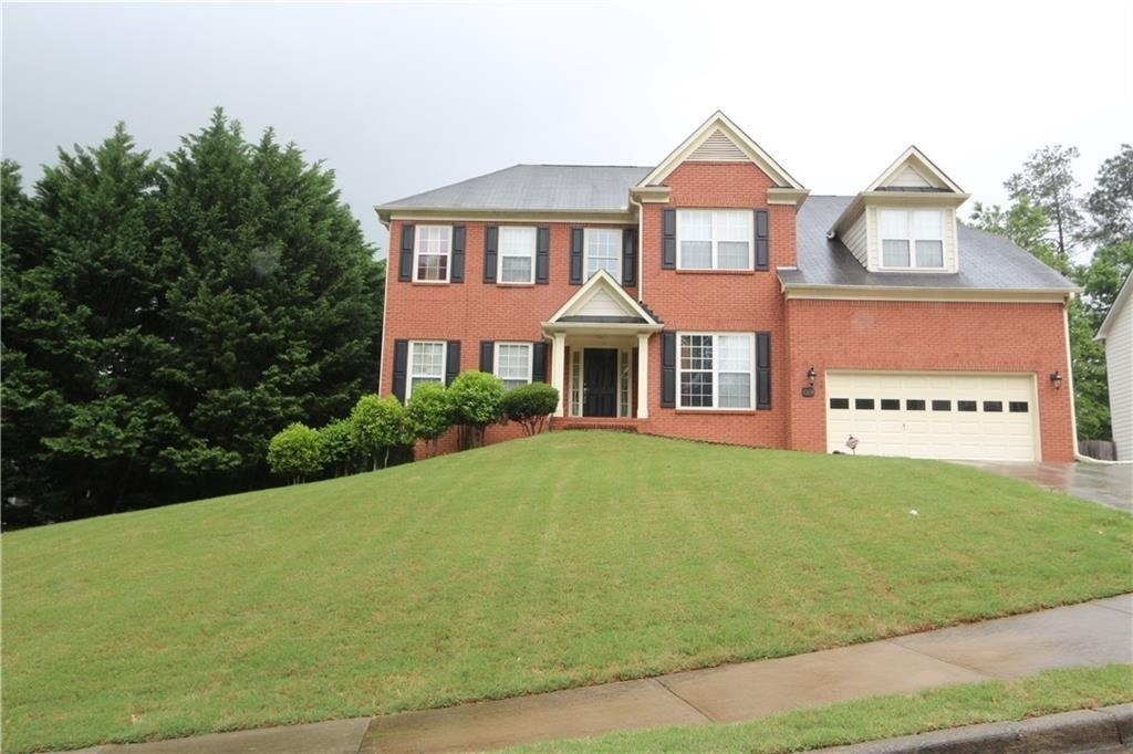 1594 Hampton Hollow Trail - Photo 0