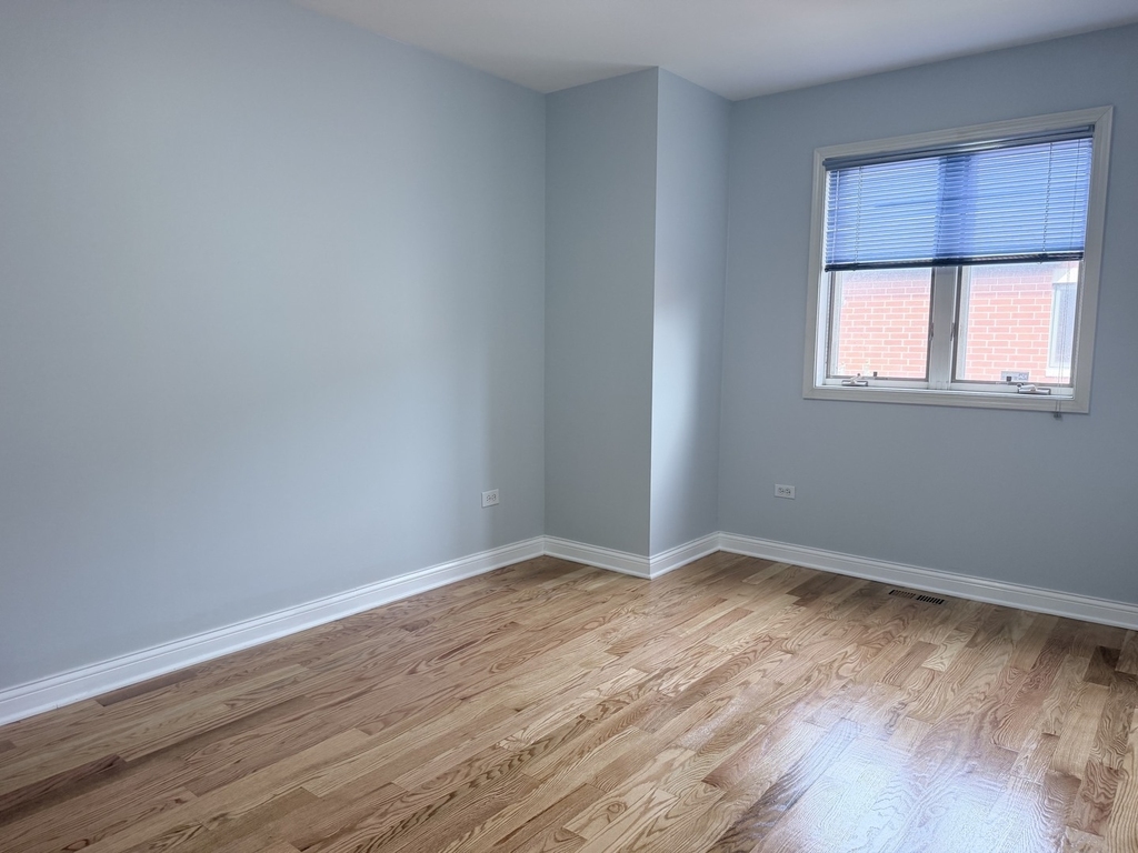1951 S Wells Street - Photo 6