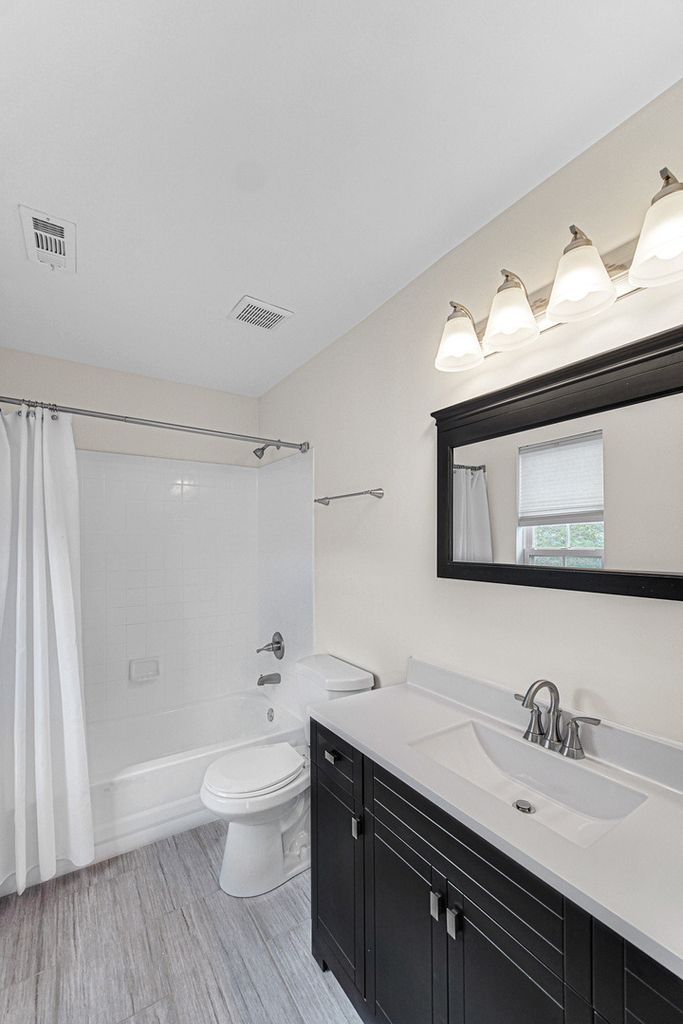2588 Dickens Court - Photo 16