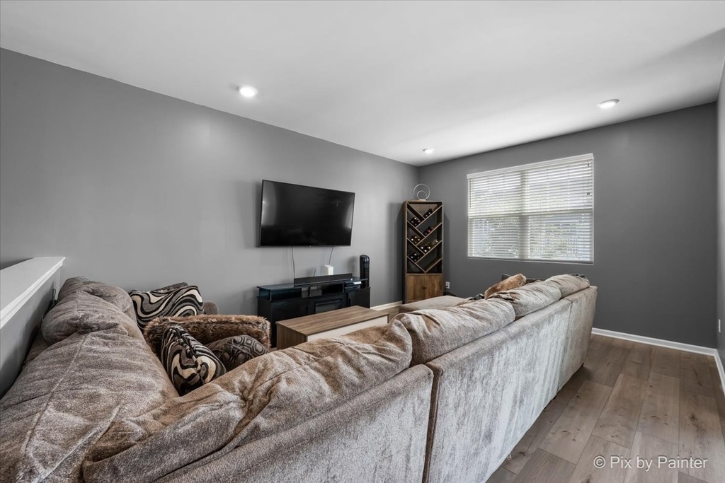 466 Comstock Road - Photo 15
