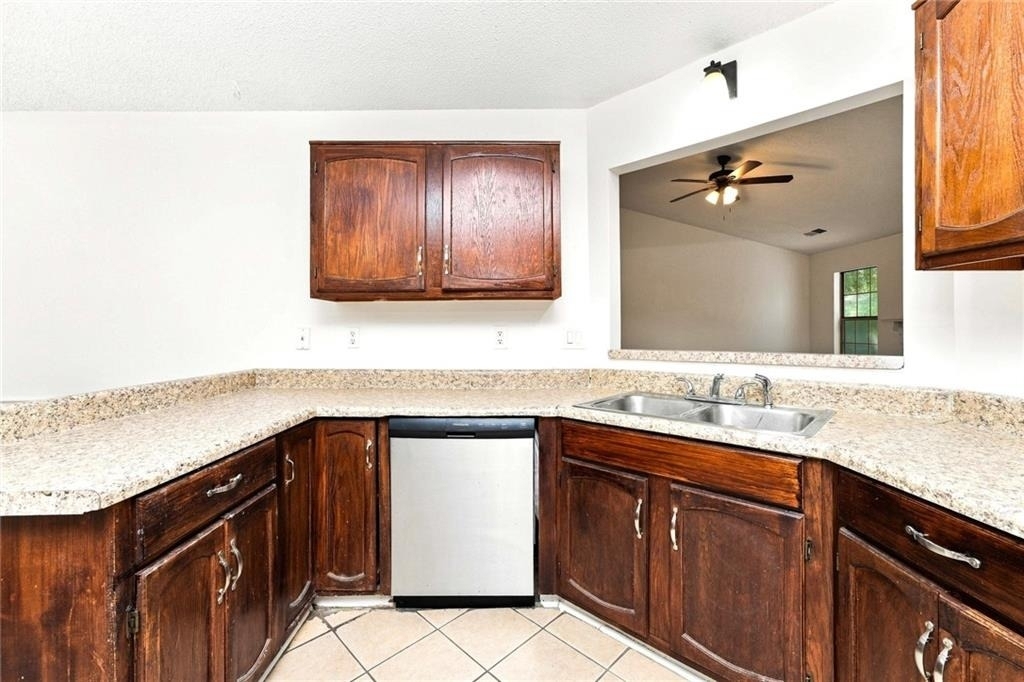 3061 Herscu Way - Photo 2