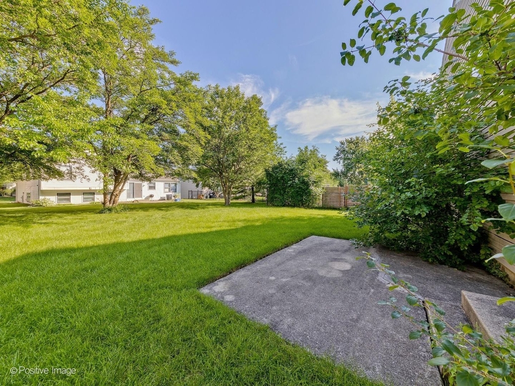 601 Willington Drive - Photo 13