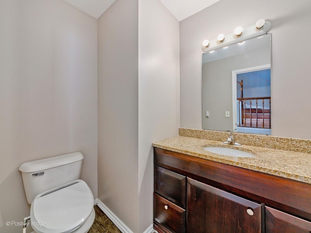 601 Willington Drive - Photo 8
